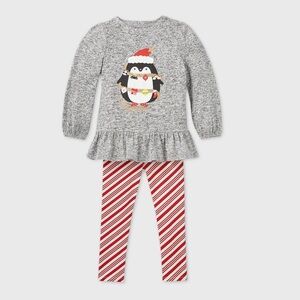CAT & JACK PENGUIN IN SANTA GEAR PANTS SET - GRAY SIZE 2T (NEW WITH TAGS) A11